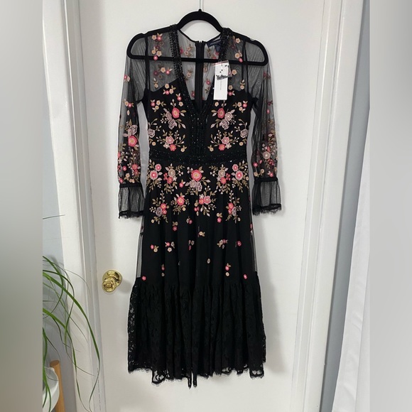 French Connection Eve midi dress with embroidery and mesh detailing in black - Picture 4 of 11
